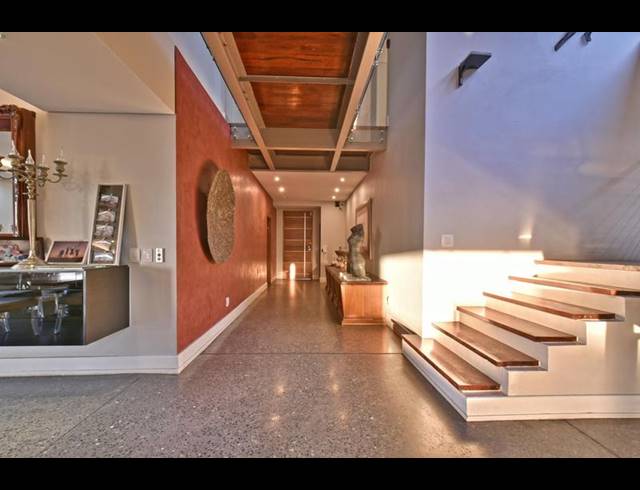 4 BEDROOM HOUSE FOR SALE IN LINKSFIELD RIDGE